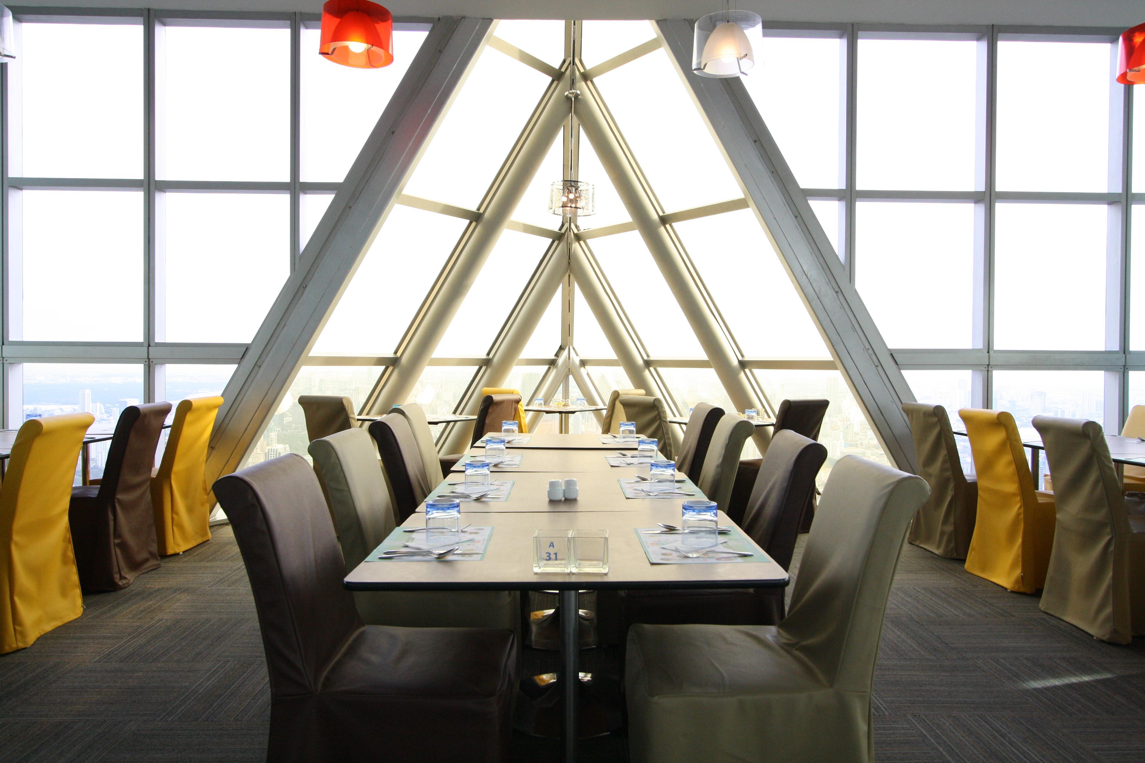 Baiyoke Sky Hotel Банкок Екстериор снимка